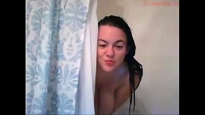 Kiki older webcam show